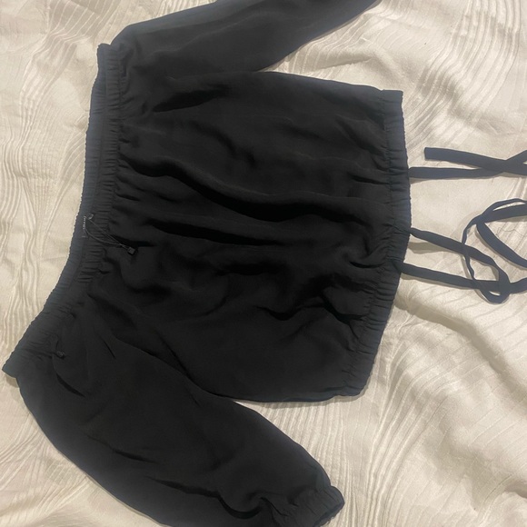 Black boho crop off shoulder - Picture 2 of 2